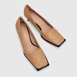 NWT Square Toe Knitting Pumps (Light Brown) - Lattelier